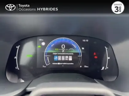 Photo 13 Toyota Aygo  X 116h Graphic