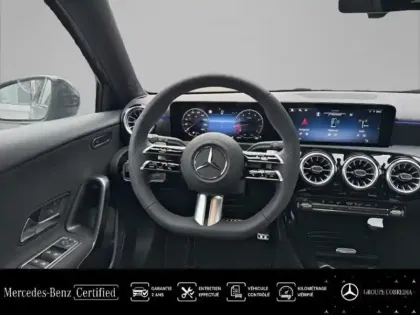 Photo 6 Mercedes Classe A  200 163ch Edition 140 7G-DCT