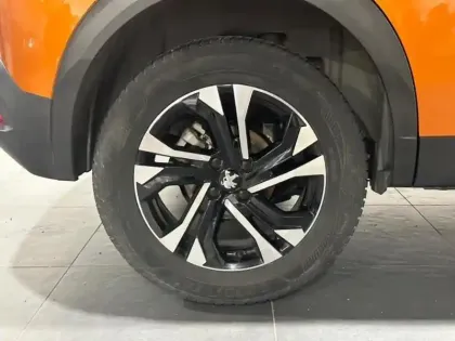 Photo 7 Peugeot 2008  1.2 PureTech 130ch S&S Allure