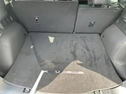 Photo 12 Ford Kuga  2.5 Duratec 243ch Hybride Rechargeable ST-Line X Powershift