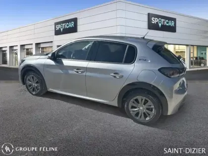 Photo 6 Peugeot 208  e- 136ch Style