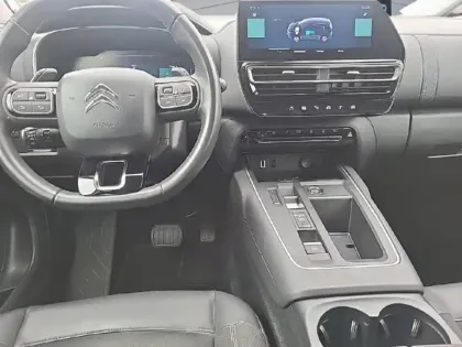 Photo 7 Citroën C5 aircross  Hybrid rechargeable 225ch Feel Pack ë-EAT8
