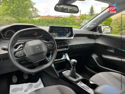 Photo 14 Peugeot 208  1.2 PureTech 100ch S&S Allure 118g