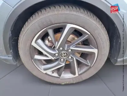 Photo 9 Toyota C-HR  122h Graphic 2WD E-CVT MY20