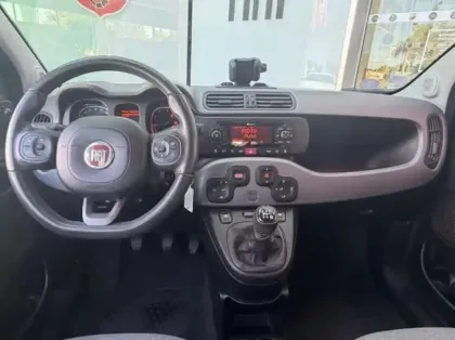 Photo 10 Fiat Panda  1.2 8v 69ch S&S Lounge 2019 Euro6D