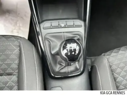 Photo 8 Kia Rio  1.2 DPi 84ch Active