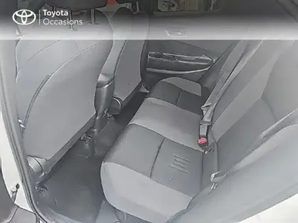 Photo 11 Toyota C-HR  2.0 Hybride 200ch Design NG23