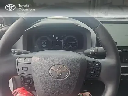 Photo 8 Toyota C-HR  2.0 Hybride 200ch Design NG23