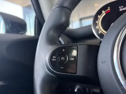 Photo 13 Mini Mini  Cooper 136ch Edition Premium Plus BVA7