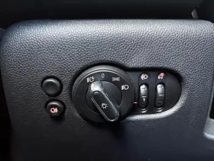Photo 12 Mini Mini  Cooper 136ch Edition Premium Plus BVA7