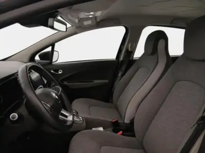 Photo 13 Renault Zoé Zoe Zen charge normale R110