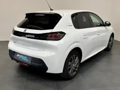 Photo 5 Peugeot 208  1.2 75 Style GPS Carplay Radar Full Led