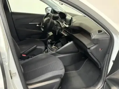 Photo 12 Peugeot 208  1.2 75 Style GPS Carplay Radar Full Led
