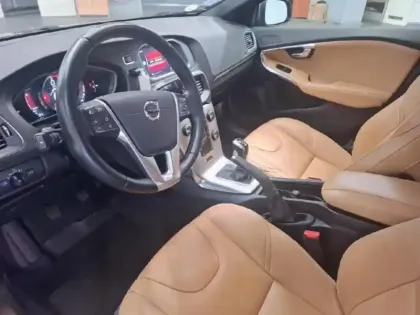 Photo 8 Volvo V40  D3 150ch Inscription