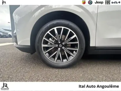 Photo 10 Leapmotor B10  REEV 218ch 18,8 kWh Design