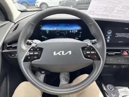 Photo 14 Kia Niro  EV 204ch Active