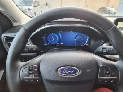 Photo 14 Ford Focus  SW 1.0 Flexifuel mHEV 125ch Titanium X Business