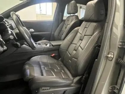 Photo 6 DS DS 7  E-TENSE 4x4 300ch Opera