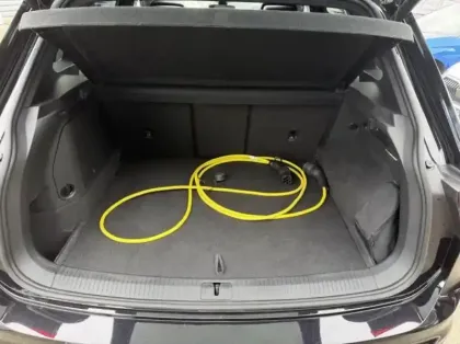 Photo 10 Volkswagen Tiguan  1.4 eHybrid 245ch R-Line Exclusive DSG6