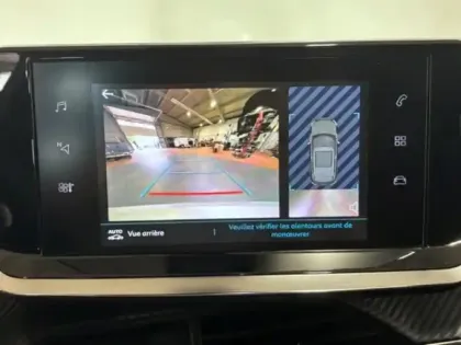 Photo 5 Peugeot 2008  e- 136ch Allure Camera Carplay