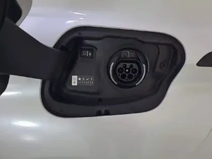 Photo 20 Peugeot 308  PHEV 180 e-EAT8