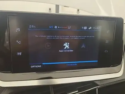 Photo 18 Peugeot 208  PureTech 100 S&S BVM6