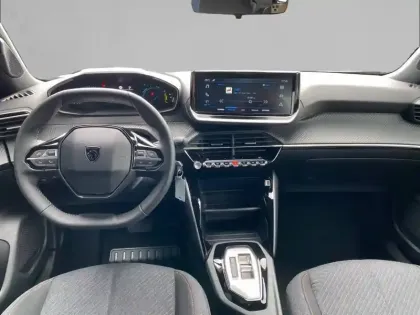 Photo 7 Peugeot 2008  Hybrid 110 e-DCS6