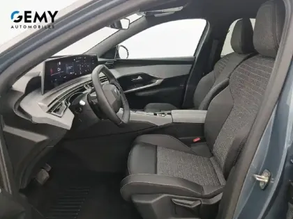 Photo 8 Peugeot 3008  Hybrid 145 e-DCS6