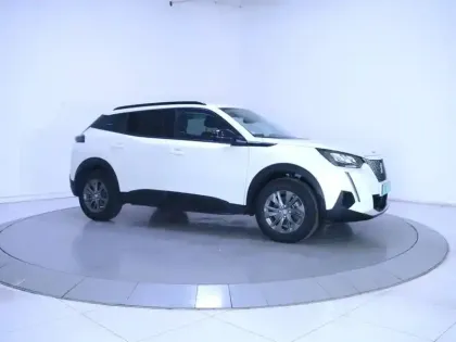 Photo 6 Peugeot 2008  Electrique 136 ch