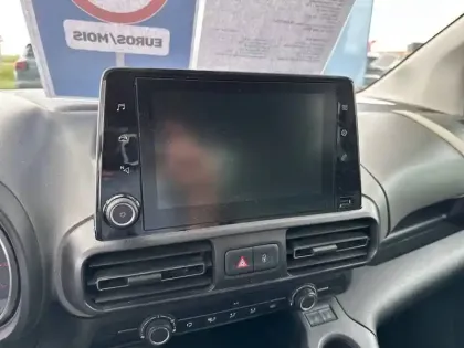 Photo 17 Citroën Berlingo  Taille XL BlueHDi 130 S&S BVM6