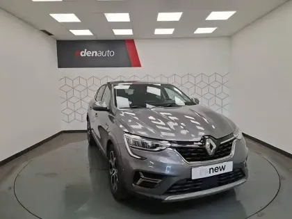 Photo 12 Renault Arkana  E-Tech hybride 145 - 22