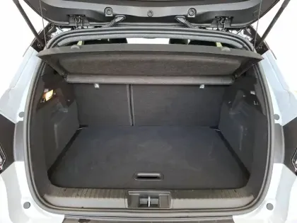 Photo 18 Renault Captur  E-Tech full hybrid 160 ch