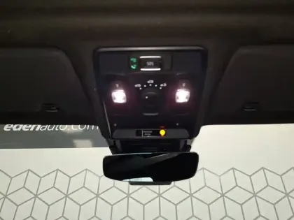 Photo 11 Renault Captur  E-Tech full hybrid 145 ch