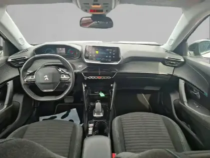 Photo 7 Peugeot 2008  Electrique 136 ch