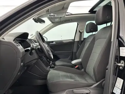 Photo 17 Volkswagen Tiguan  1.4 eHybrid 245ch DSG6