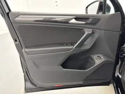 Photo 19 Volkswagen Tiguan  1.4 eHybrid 245ch DSG6