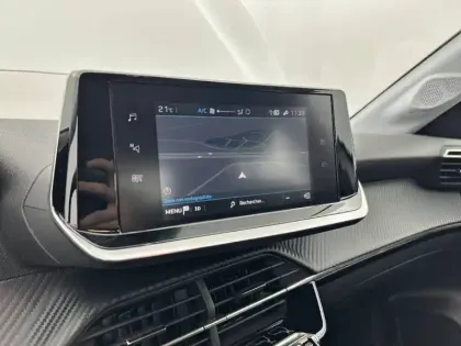 Photo 40 Peugeot 208  PureTech 75 S&S BVM5