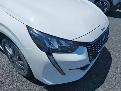 Photo 15 Peugeot 208  PureTech 75 S&S BVM5