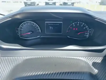 Photo 9 Peugeot 208  PureTech 75 S&S BVM5