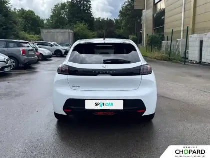Photo 33 Peugeot 208  PureTech 100 S&S BVM6