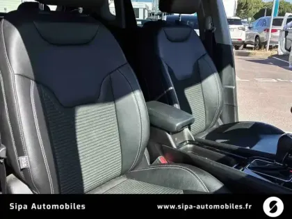 Photo 36 Jeep Compass  1.5 Turbo T4 130 ch e-Hybrid BVR7