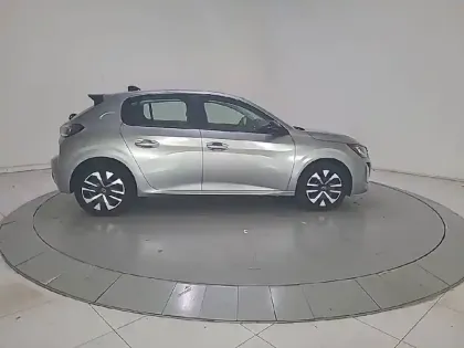 Photo 6 Peugeot 208  Hybrid 100 e-DCS6
