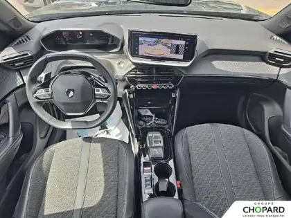 Photo 14 Peugeot 2008  Hybrid 136 e-DCS6