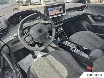 Photo 9 Peugeot 2008  Hybrid 136 e-DCS6