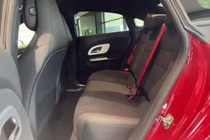 Photo 10 Mercedes CLA  250+ avec technologie EQ