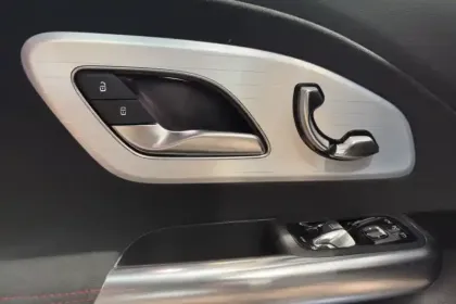 Photo 25 Mercedes CLA  250+ avec technologie EQ