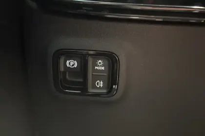 Photo 26 Mercedes CLA  250+ avec technologie EQ