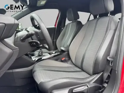 Photo 8 Peugeot 2008  PureTech 100 S&S BVM6
