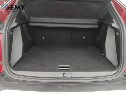 Photo 30 Peugeot 2008  PureTech 100 S&S BVM6