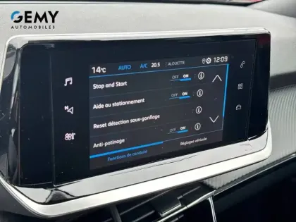 Photo 20 Peugeot 2008  PureTech 100 S&S BVM6